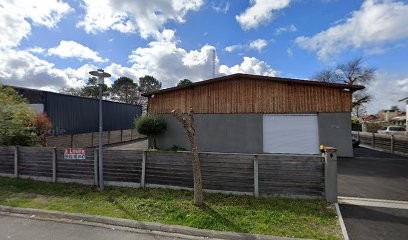 Alpha Bois Batiment, Constructeur De Maisons au Porge