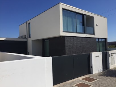 Bureau d’Étude Design, Constructeur De Maisons à Surzur