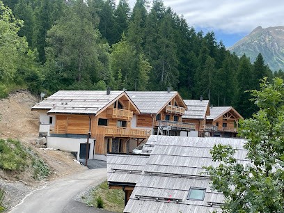 ROUX LENAIC CONSTRUCTION, Constructeur de Maisons à Embrun