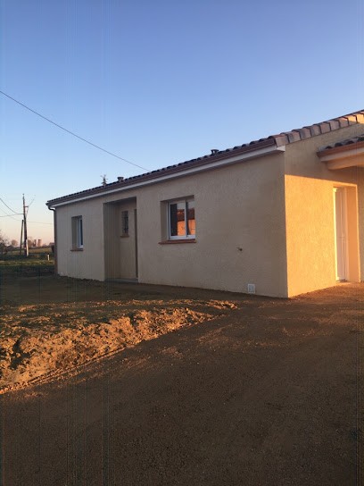 Akyom, Constructeur De Maisons au Sequestre