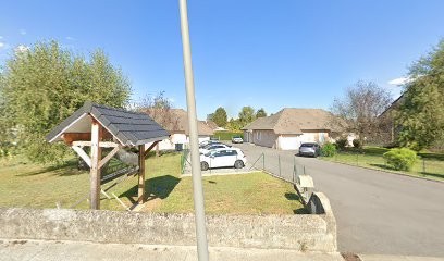 Cyril Bithu, Constructeur De Maisons à Bordes