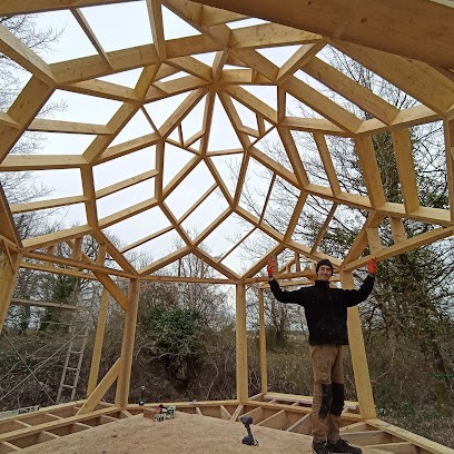 GEOBATISSEUR Constructeur d'ossature géométrique en bois, Constructeur de Maisons à Montignac-Charente