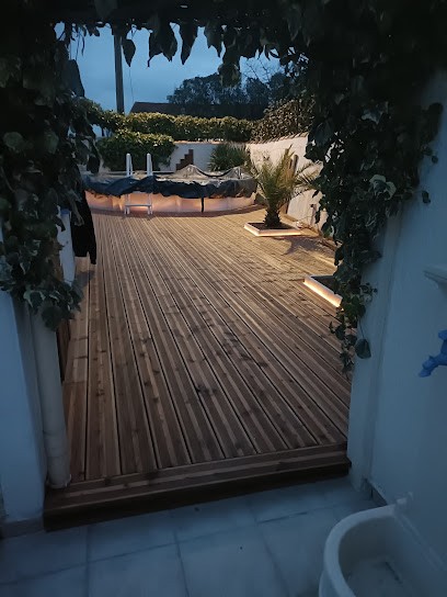 Blanchard aménagement bois, Constructeur de Maisons à Saint-Hilaire-de-Brethmas